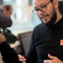 ORANGE ENGLOS recrute un Conseillère client - Conseiller client CDI TEMPS PARTIEL (Job étudiant -e) -