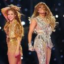 SUPERBOWL : Le show incroyable de Jenifer Lopez et Shakira [VIDÉO]