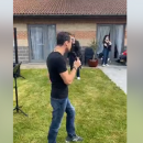 Jean-Baptiste Guegan a offert un concert dans une maison de retraite de Mouscron [VIDÉO]