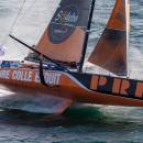 Vendée Globe : Kevin Escoffier sauvé par Jean le Cam