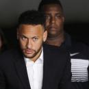 Neymar prépare une fête avec 500 personnes pour la nouvelle année au Brésil