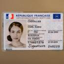 Une nouvelle carte d'identité au format carte de crédit arrive