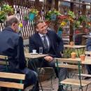 Emmanuel Macron et Jean Castex en terrasse ce matin