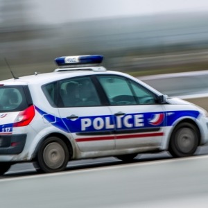 Une femme soupçonnée d'avoir tué son enfant de 4 ans