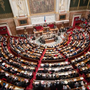 Le projet de loi sur le pass vaccinal adopté par les députés