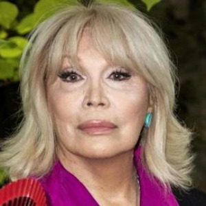 AMANDA LEAR opérée du cœur