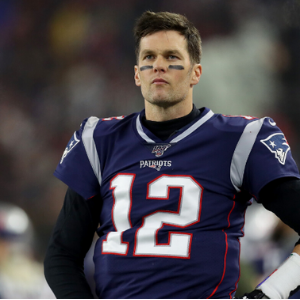 Le champion Tom Brady arrête sa carrière