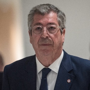 "Patrick Balkany va être incarcéré en région parisienne dès aujourd'hui à la maison d'arrêt de Fleury-Mérogis"