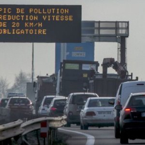 Pollution de l'air : vous devez réduire votre vitesse aujourd'hui !