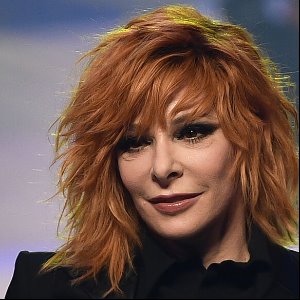 Mylène Farmer annule ses concerts en Russie