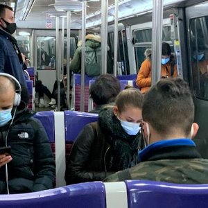 Le port du masque dans les transports, c'est bientôt fini !