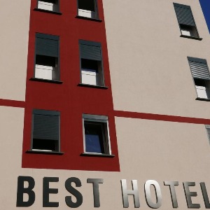 Best Hotel Lille Centre recherche Aide Hôtelier / Aide Hôtelière