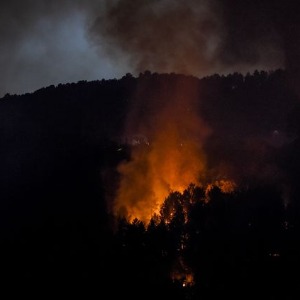 Un méga feu s'est déclaré dans le Gard