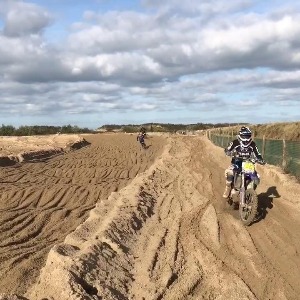 Un mort sur le circuit de moto cross de Loon Plage