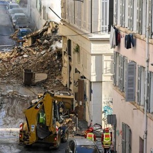 6 corps découverts sous les décombres à Marseille