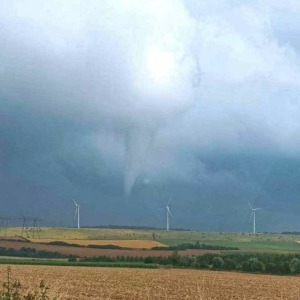 Une tornade ou un tuba observé hier dans le Pas de Calais !