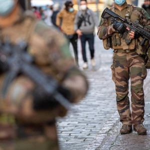 Un militaire de l'opération Sentinelle blessé à coup de couteau