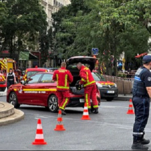 Un automobiliste fonce sur une terrasse à Paris : 1 mort