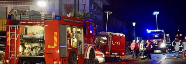 En Italie une voiture roulant à vive allure a percuté un groupe : 6 morts et 11 blessés