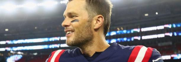 Football Américain : Après 20 ans dans la même équipe, Tom Brady, quitte les New England Patriots.