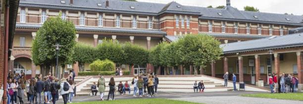 Les lycées resteront-ils fermés jusqu'en juin?