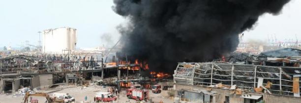 Un important incendie est en cours dans le port de Beyrouth