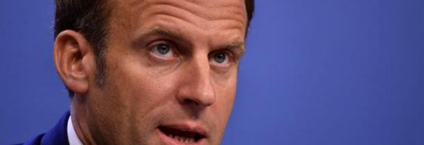 Emmanuel Macron : "Il n'est pas question d'annoncer le déconfinement mardi soir"