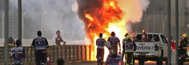 Formule 1 : Romain Grosjean miraculé après un terrible crash à Bahreïn [VIDEO]