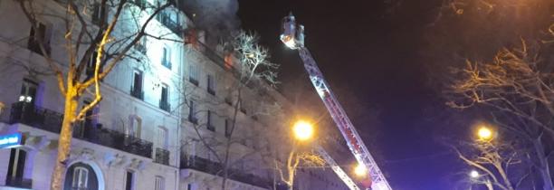 Un violent incendie fait au moins 2 morts à Paris