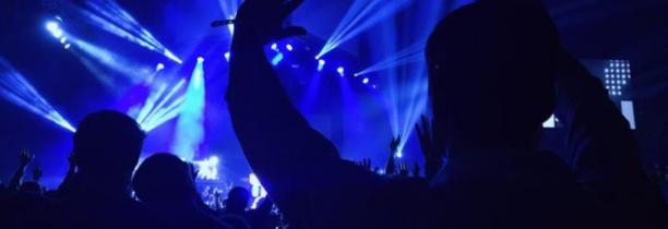 Une rave party clandestine dans le Nord