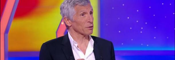 Nagui arrête la présentation de son jeu quotidien "Tout le monde veut prendre sa place"