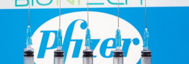 Pfizer aurait décidé d'augmenter fortement les tarifs de son vaccin pour l'Europe