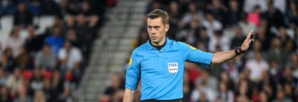 L'arbitre du derby RC Lens - LOSC arbitrera la finale de l'Europa League le 26 mai prochain