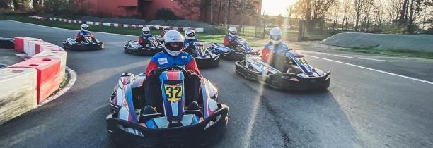 "Lille Karting" à Ennetières-en-Weppes recrute un(e) employé(e) d'accueil polyvalent