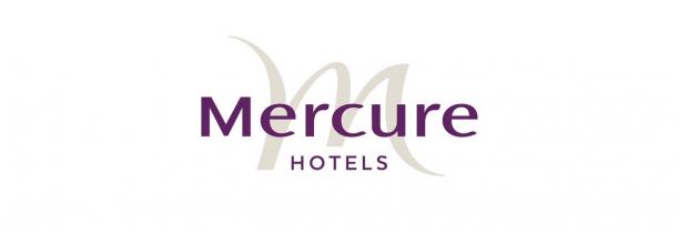 L'hôtel "Mercure" à Arras recrute un(e) serveur(-se) en CDD