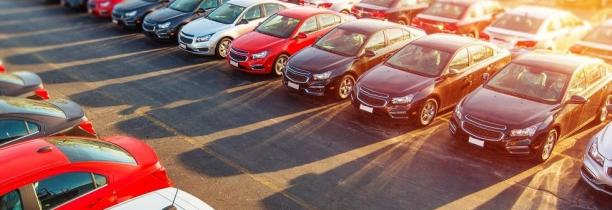 Un enfant de 6 ans a été laissé tout seul dans une voiture en plein soleil