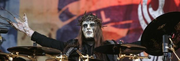 Joey Jordison, co-fondateur et ex-batteur du groupe Slipknot, est décédé à l'âge de 46 ans