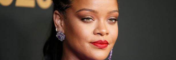 La chanteuse Rihanna est désormais milliardaire