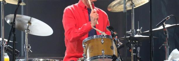 CHARLIE WATTS, BATTEUR DES ROLLING STONES, RENONCE À LA PROCHAINE TOURNÉE POUR RAISONS MÉDICALES