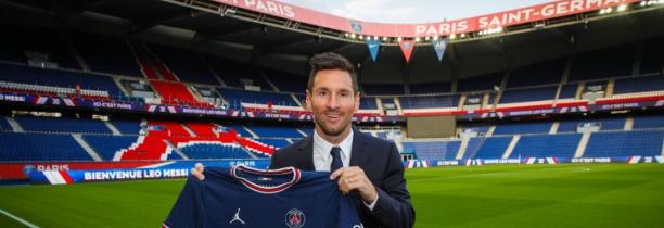 Officiel : Lionel Messi s'engage avec le Paris Saint-Germain