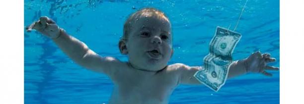 Le bébé sur la pochette de "Nevermind" porte plainte pour « pornographie infantile »