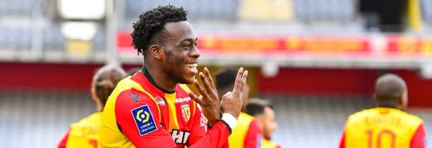 Officiel : Arnaud Kalimuendo retourne au RC Lens