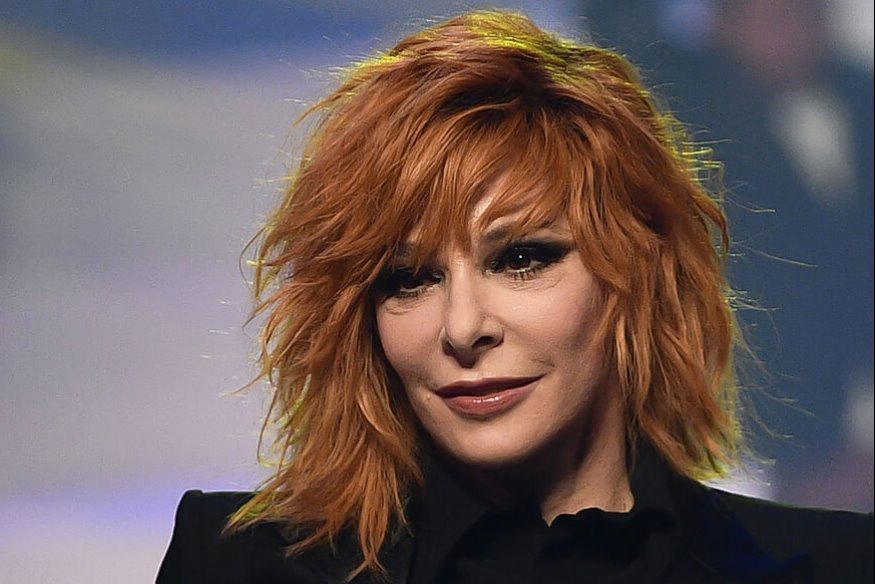 Mylène Farmer annule ses concerts en Russie