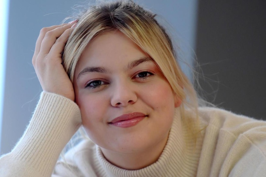 Louane a-t-elle été droguée dans un café parisien ? Elle a porté plainte