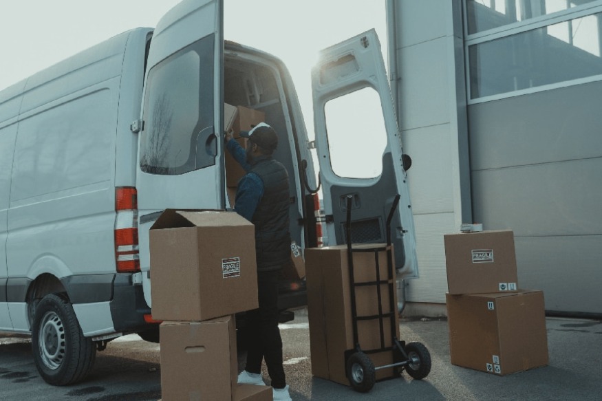 La société Transports de L'Ariane à Valenciennes recrute un chauffeur livreur [H/F] en CDI