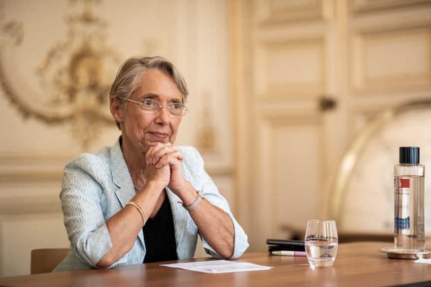 Elisabeth Borne reçoit l'intersyndicale à Matignon