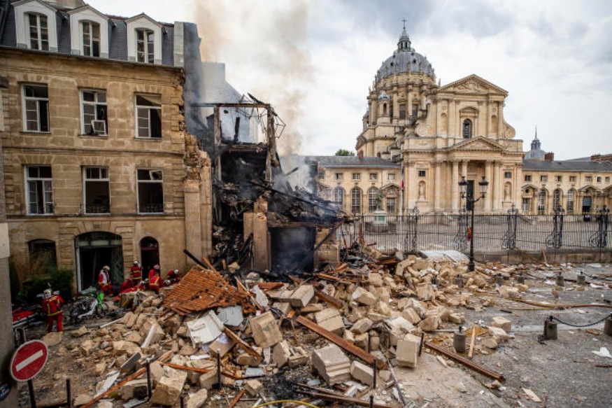 Paris : Les recherches sont suspendues ce matin