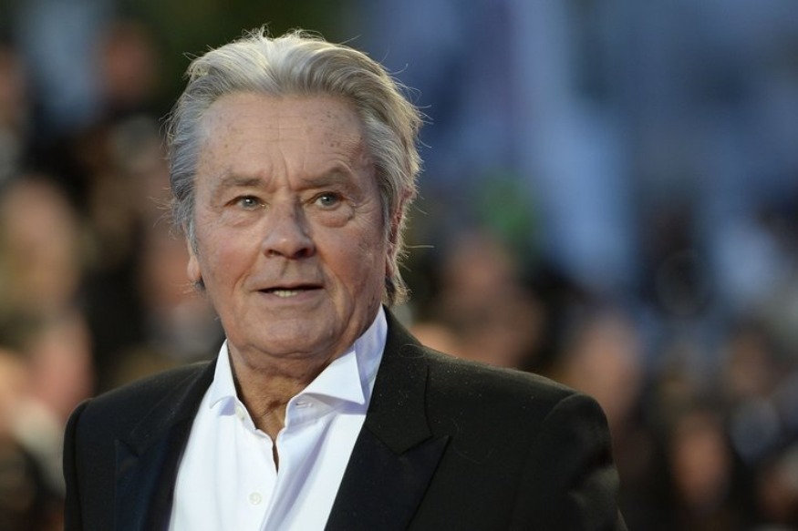 Les enfants d'Alain Delon portent plainte contre la dame de compagnie de ce dernier