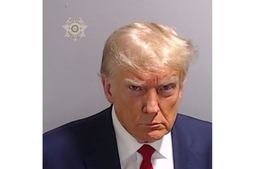 Donald Trump a désormais sa photo d’identité judiciaire !