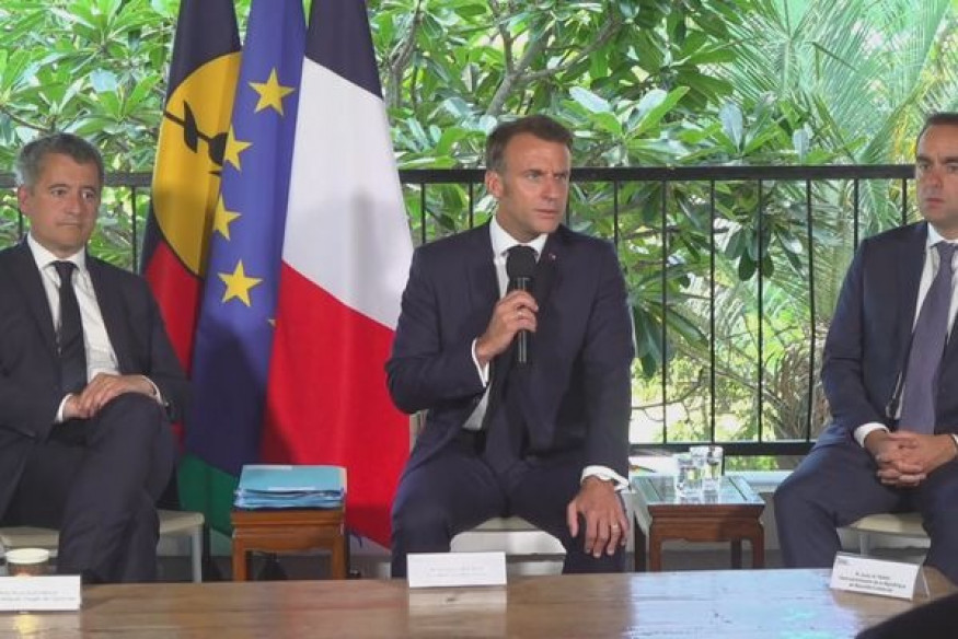 Emmanuel Macron est arrivé en Nouvelle Calédonie